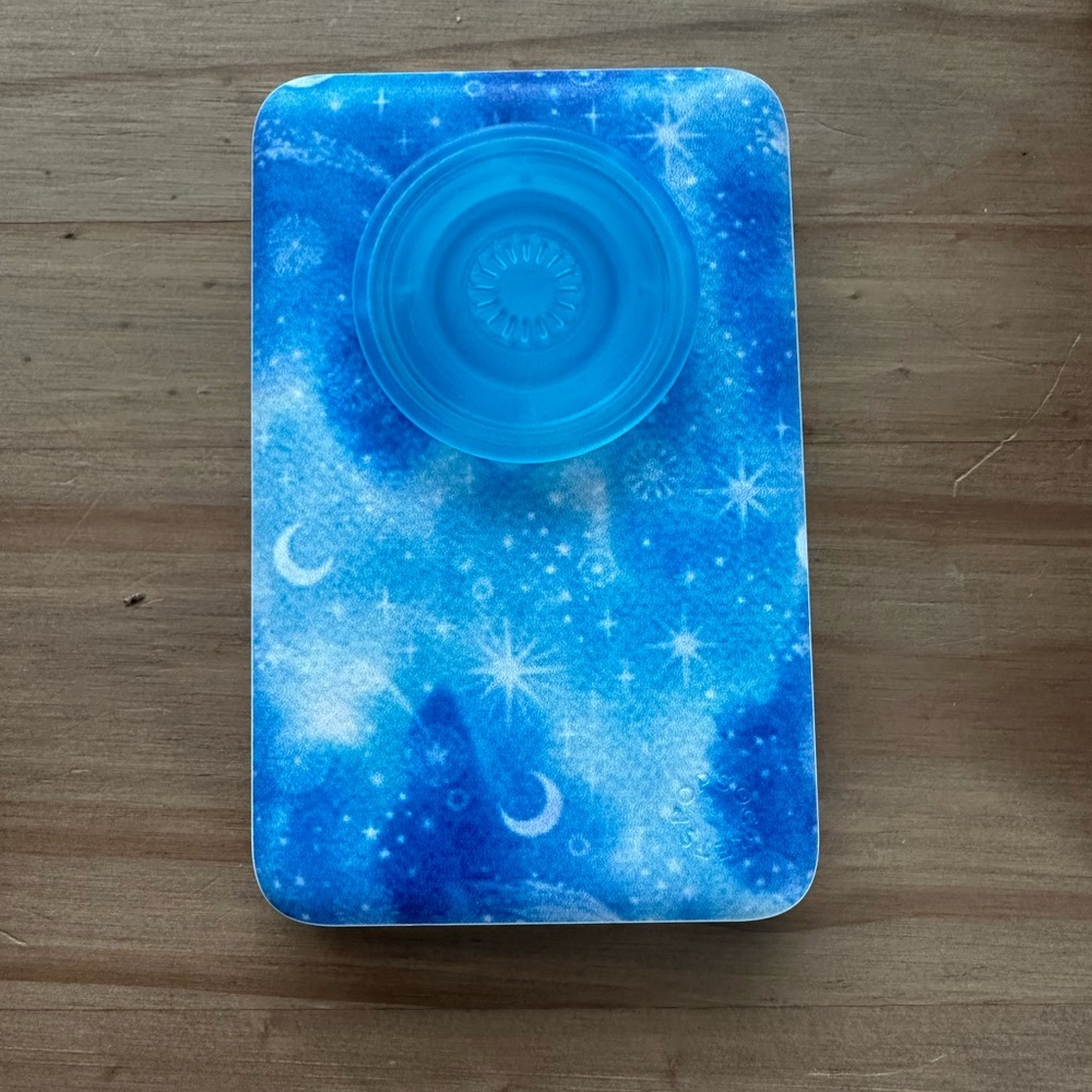 NWT Pop Socket “Celestial” MagSafe PowerPack